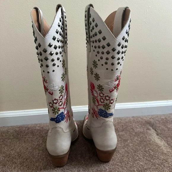 Dingo Poppy Cowboy Boots - Picture 4 of 6